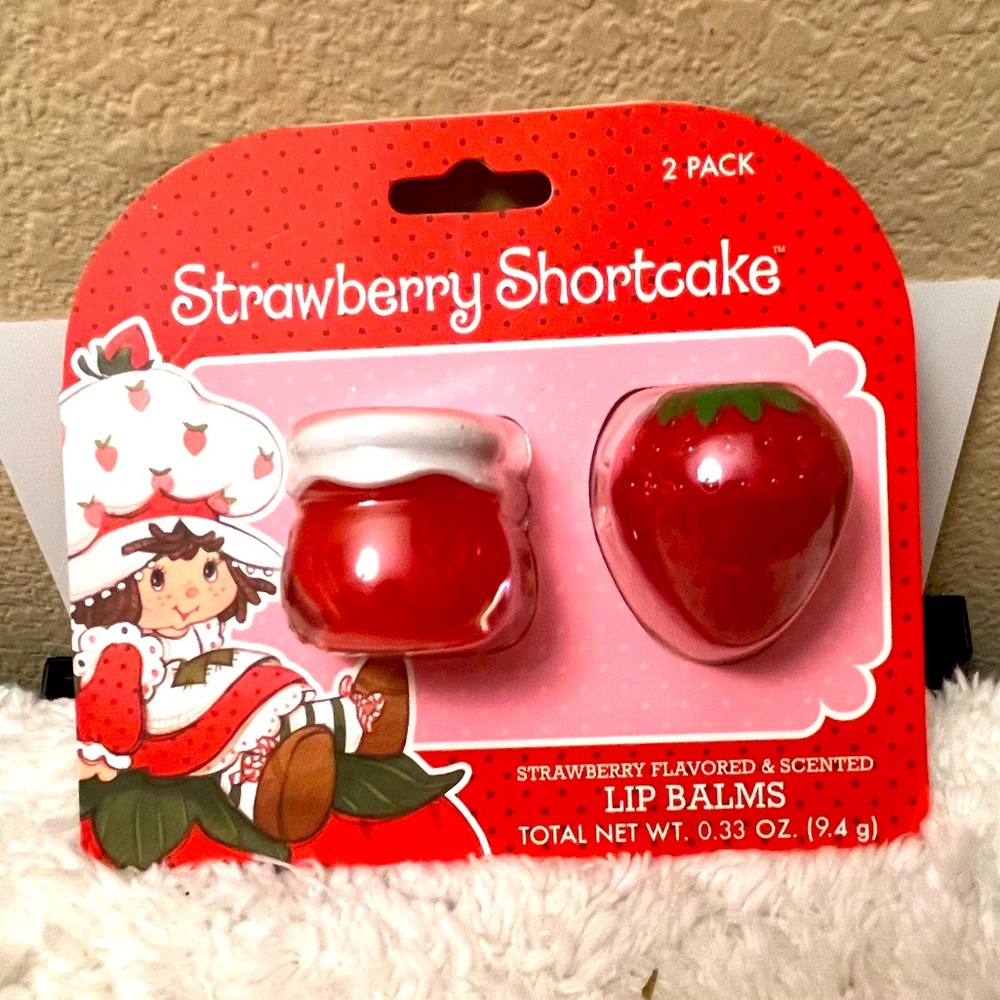 Strawberry Shortcake Strawberry Flavored and Scented Lip Balm Set